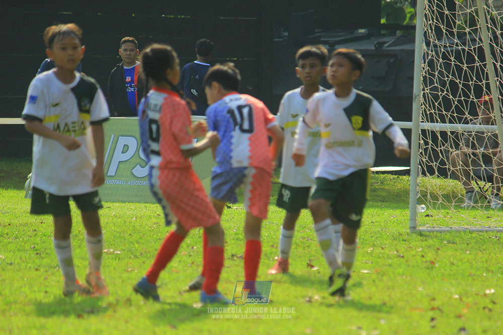 ijl big16 u10 021125 maesa pararaider white vs endang witarsa fc