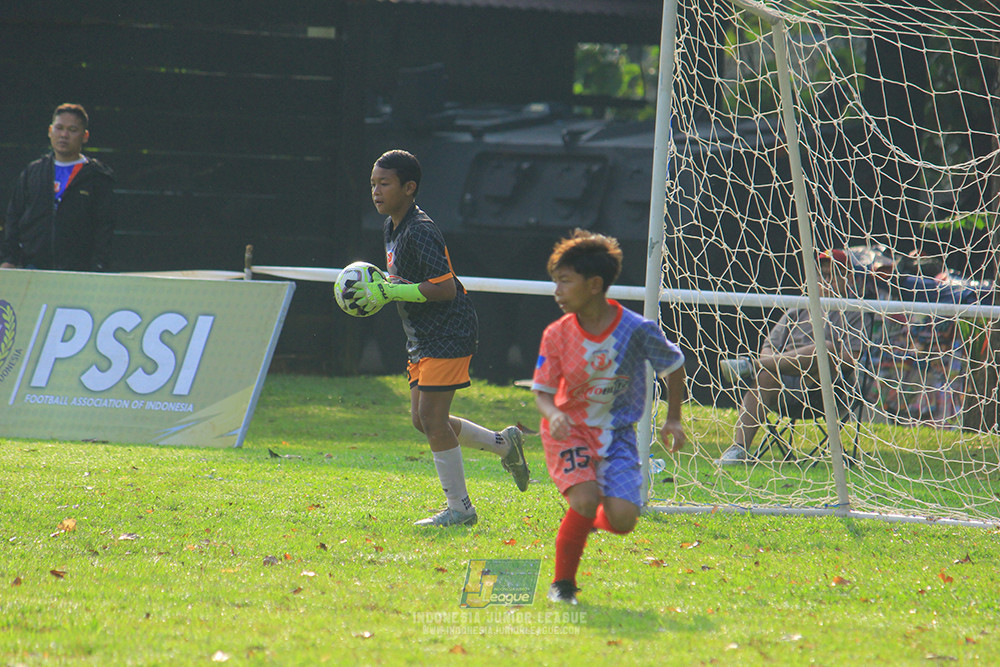 ijl big16 u10 021125 maesa pararaider white vs endang witarsa fc