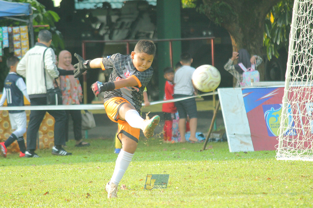 ijl big16 u10 021125 maesa pararaider white vs endang witarsa fc