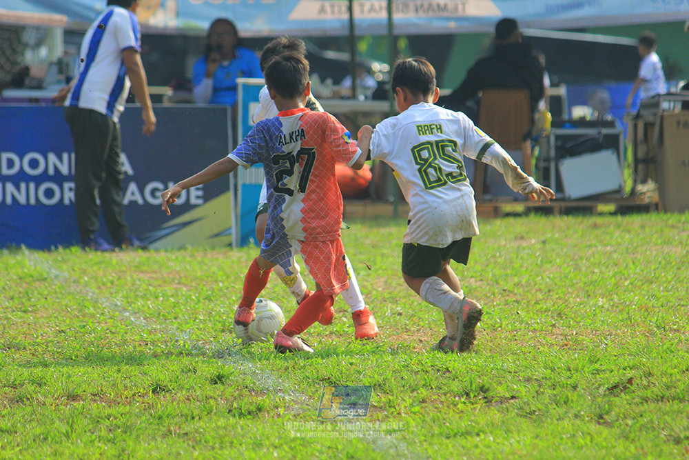 ijl big16 u10 021125 maesa pararaider white vs endang witarsa fc