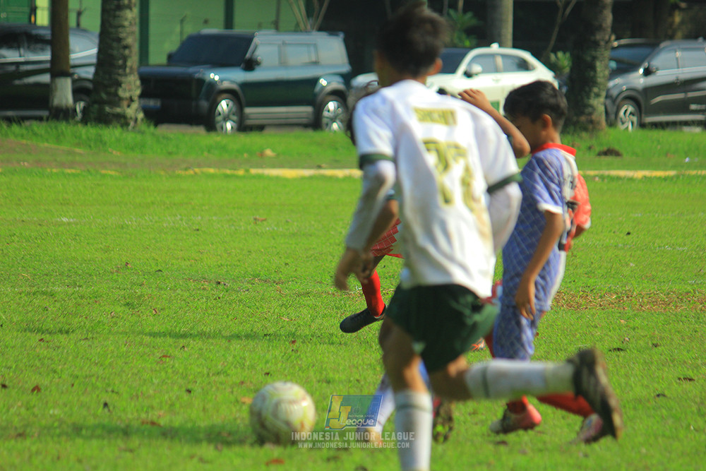 ijl big16 u10 021125 maesa pararaider white vs endang witarsa fc