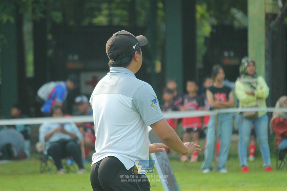 ijl big16 u10 021125 maesa pararaider white vs endang witarsa fc