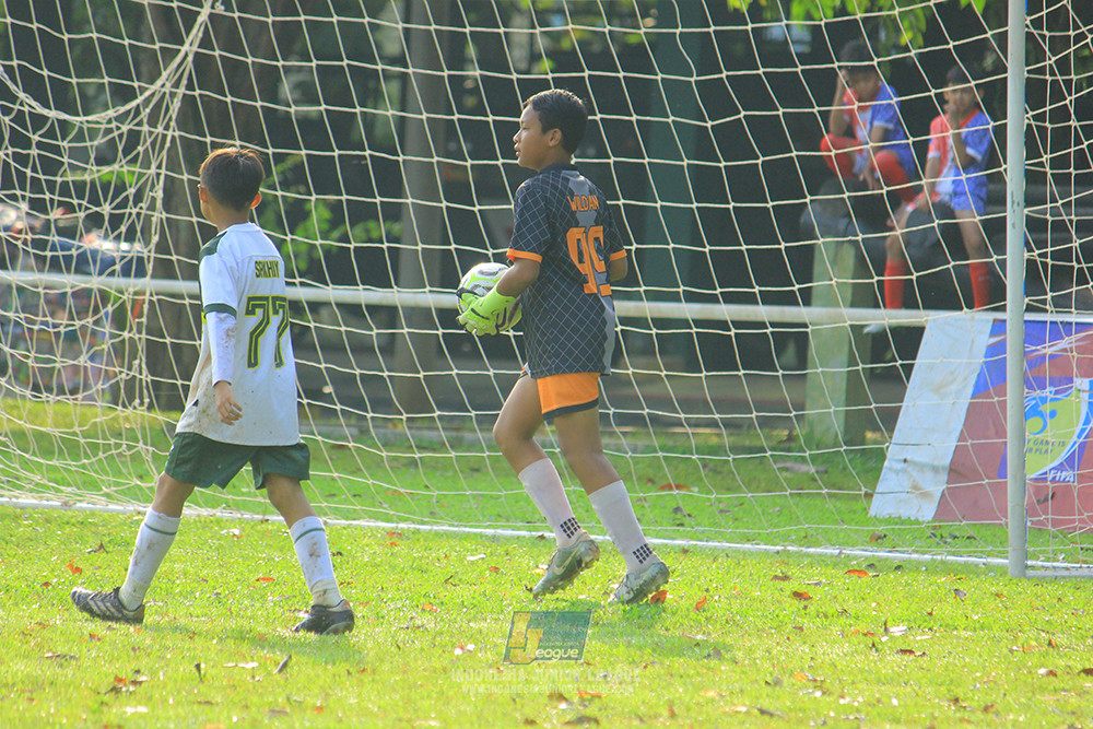 ijl big16 u10 021125 maesa pararaider white vs endang witarsa fc