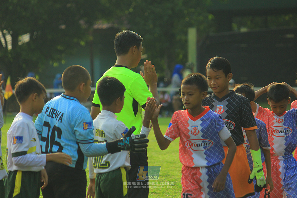 ijl big16 u10 021125 maesa pararaider white vs endang witarsa fc