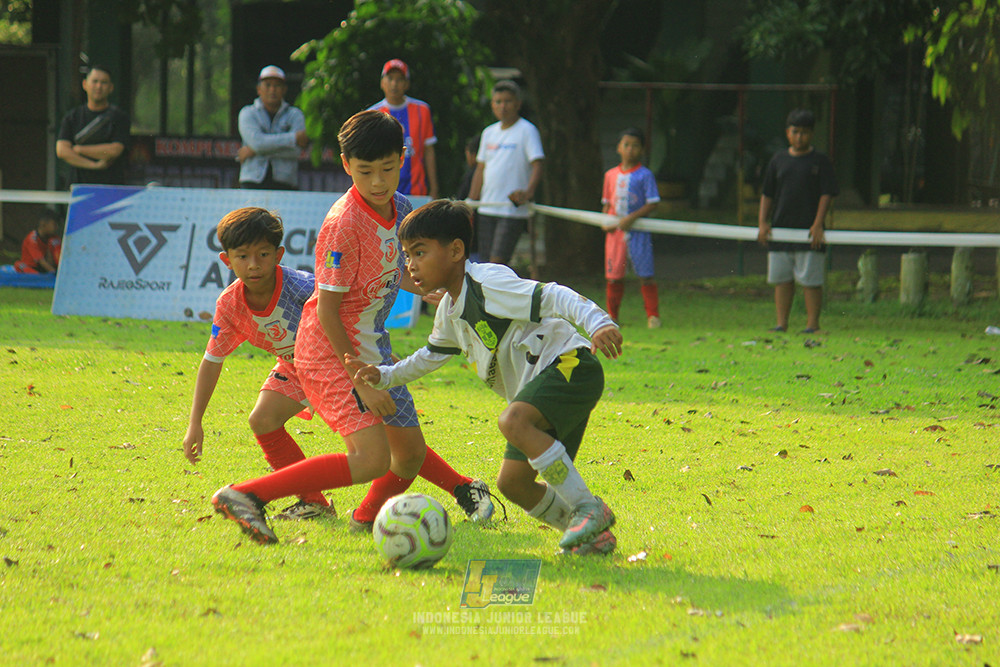 ijl big16 u10 021125 maesa pararaider white vs endang witarsa fc