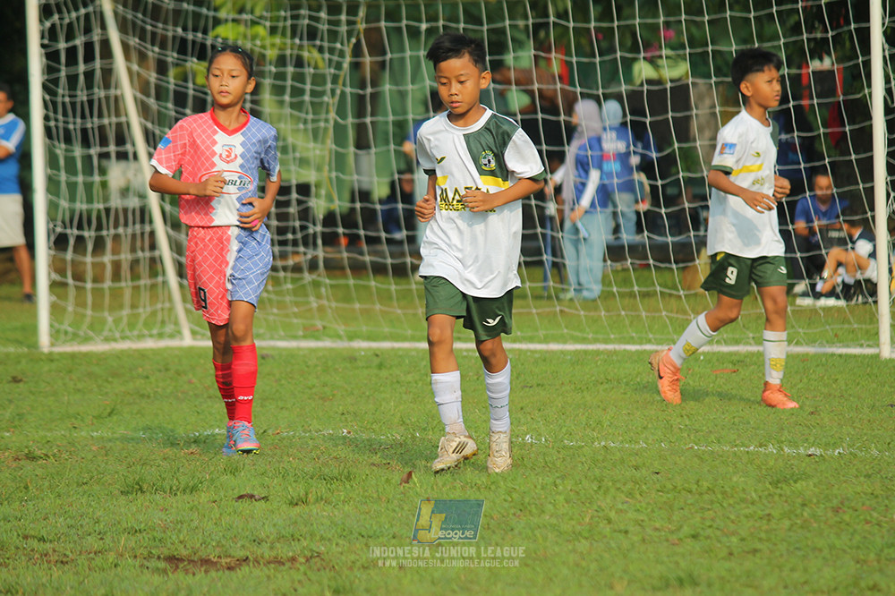 ijl big16 u10 021125 maesa pararaider white vs endang witarsa fc