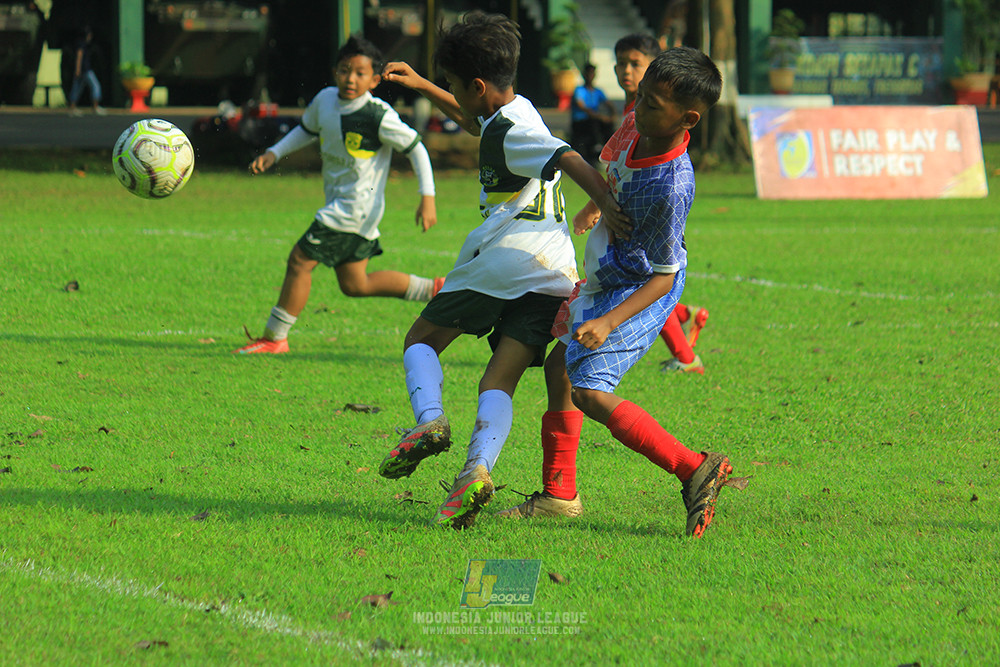 ijl big16 u10 021125 maesa pararaider white vs endang witarsa fc
