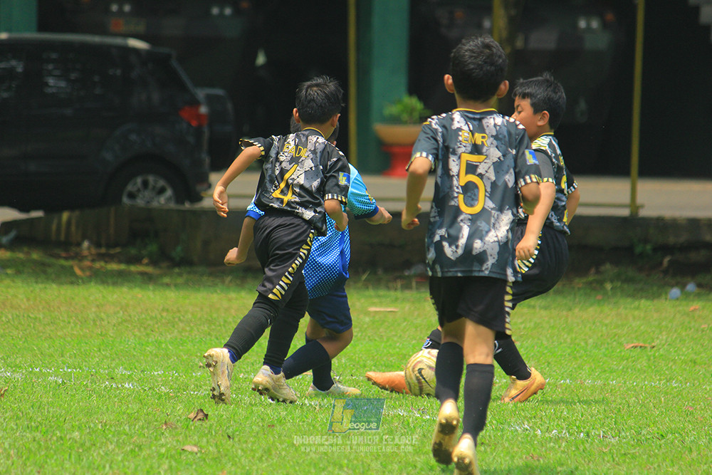 ijl big16 u10 021125 mutiara 97 vs bina mandiri soccer school