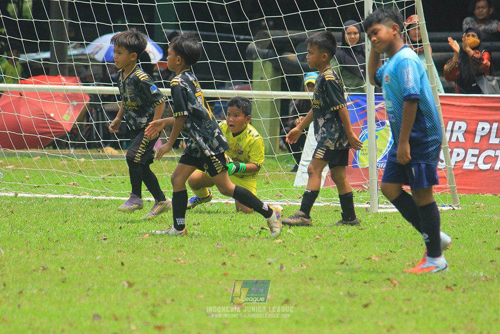 ijl big16 u10 021125 mutiara 97 vs bina mandiri soccer school