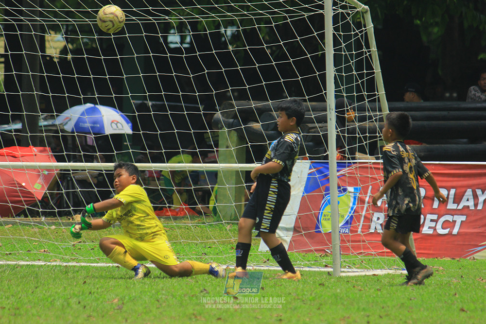 ijl big16 u10 021125 mutiara 97 vs bina mandiri soccer school