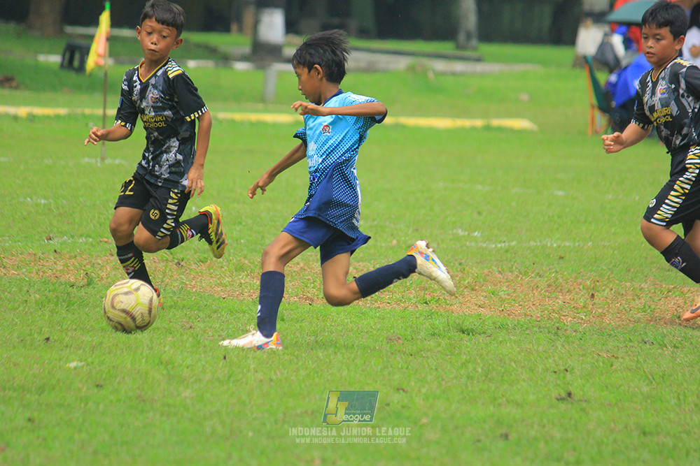 ijl big16 u10 021125 mutiara 97 vs bina mandiri soccer school