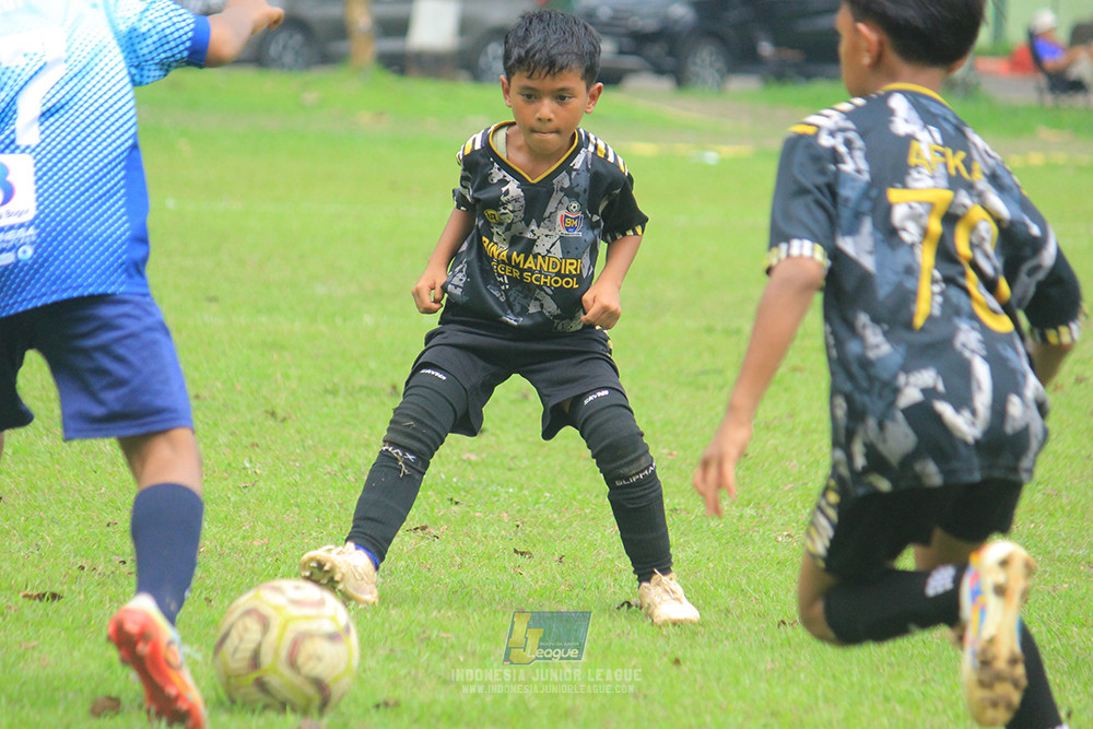 ijl big16 u10 021125 mutiara 97 vs bina mandiri soccer school
