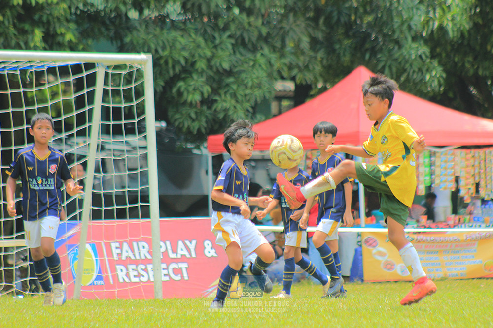 ijl big16 u10 021125 pelita jaya soccer school vs maesa pararaider white