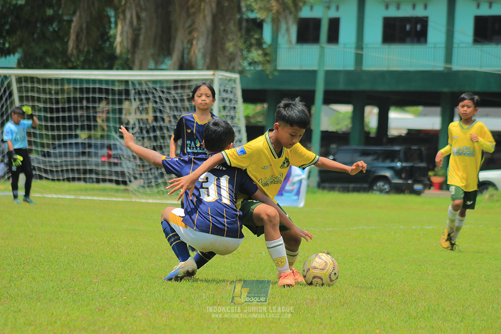 ijl big16 u10 021125 pelita jaya soccer school vs maesa pararaider white