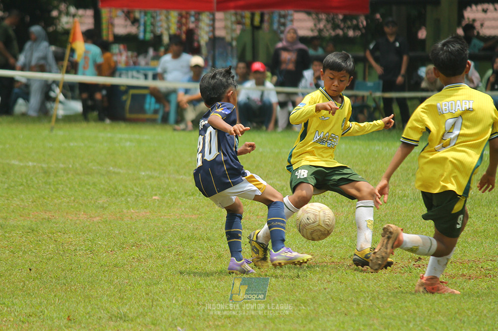 ijl big16 u10 021125 pelita jaya soccer school vs maesa pararaider white