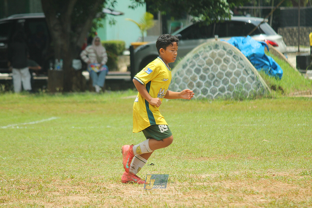 ijl big16 u10 021125 pelita jaya soccer school vs maesa pararaider white