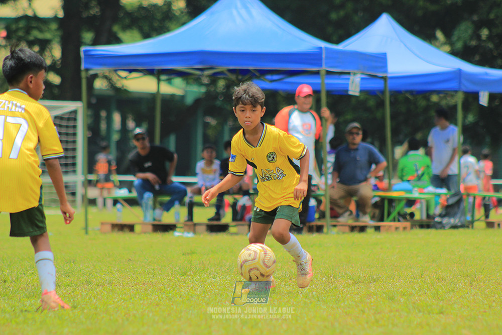 ijl big16 u10 021125 pelita jaya soccer school vs maesa pararaider white