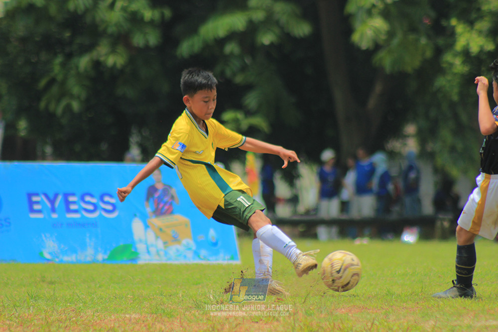ijl big16 u10 021125 pelita jaya soccer school vs maesa pararaider white