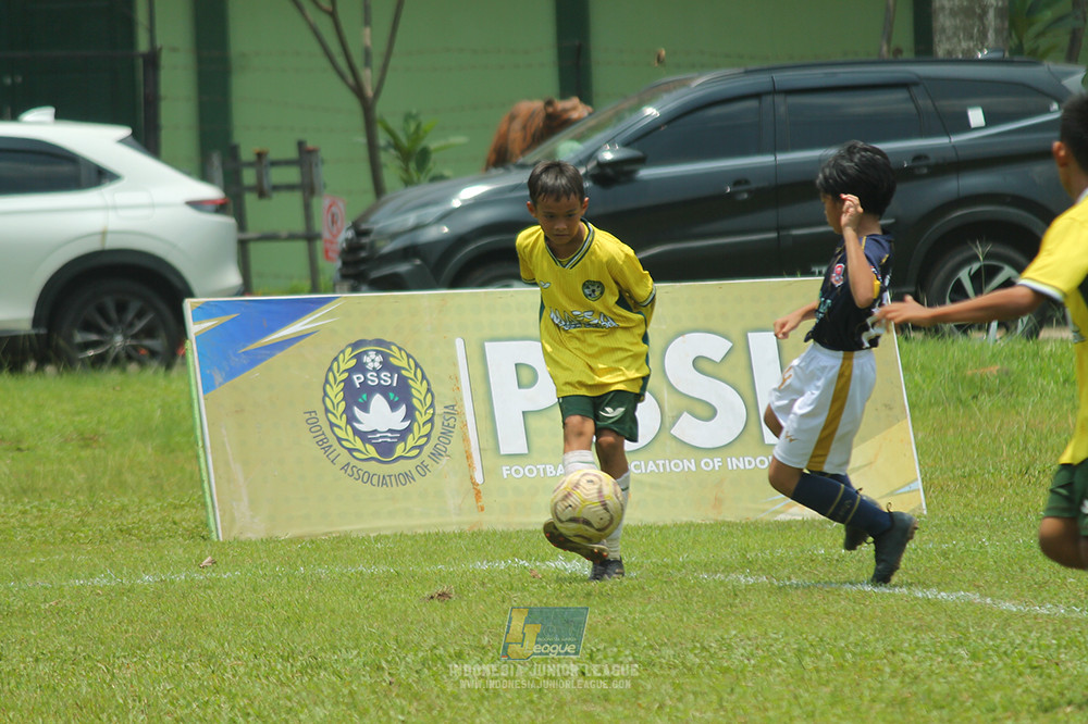 ijl big16 u10 021125 pelita jaya soccer school vs maesa pararaider white