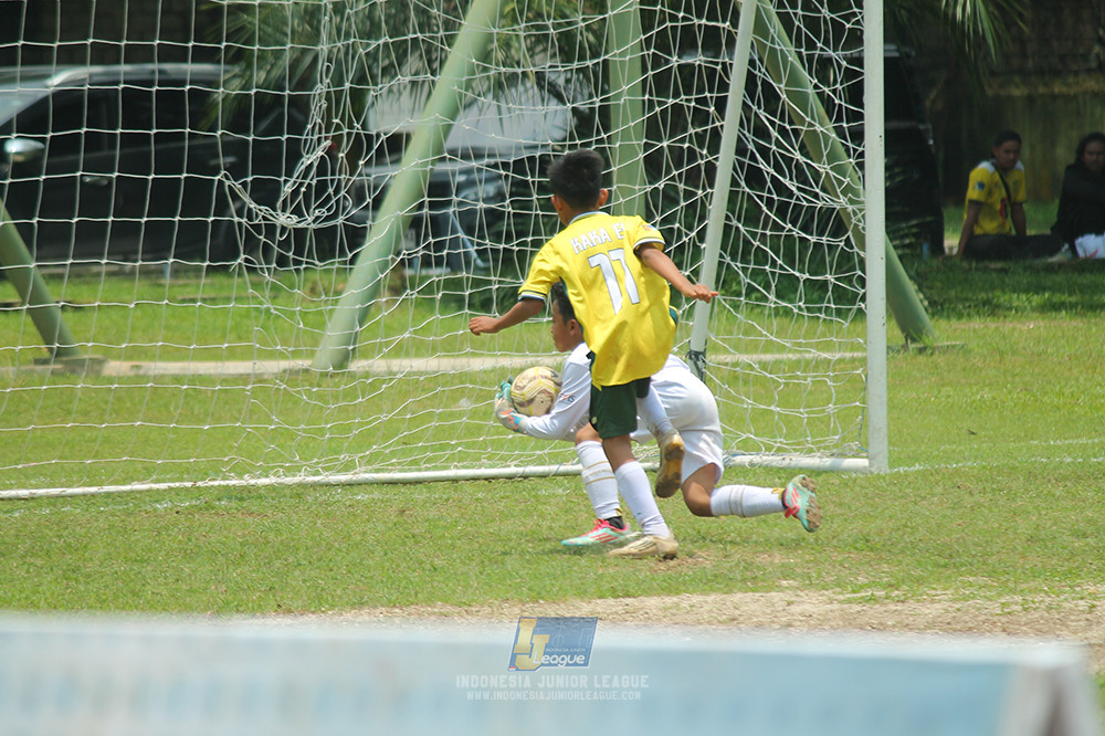 ijl big16 u10 021125 pelita jaya soccer school vs maesa pararaider white