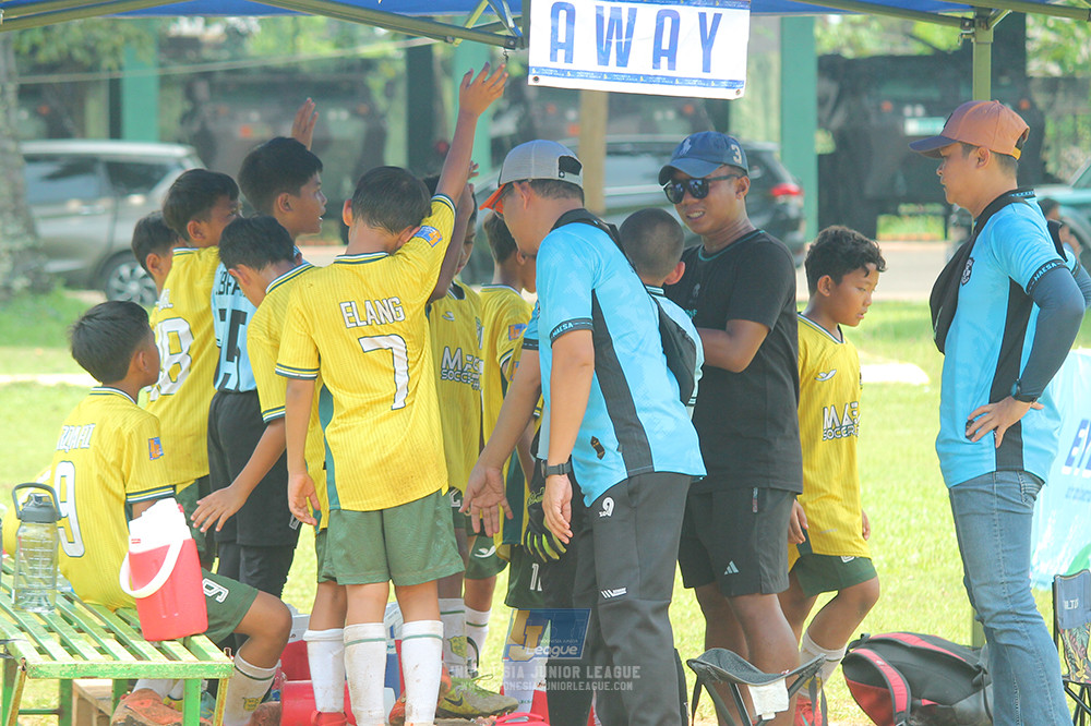 ijl big16 u10 021125 pelita jaya soccer school vs maesa pararaider white