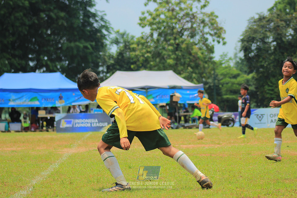 ijl big16 u10 021125 pelita jaya soccer school vs maesa pararaider white