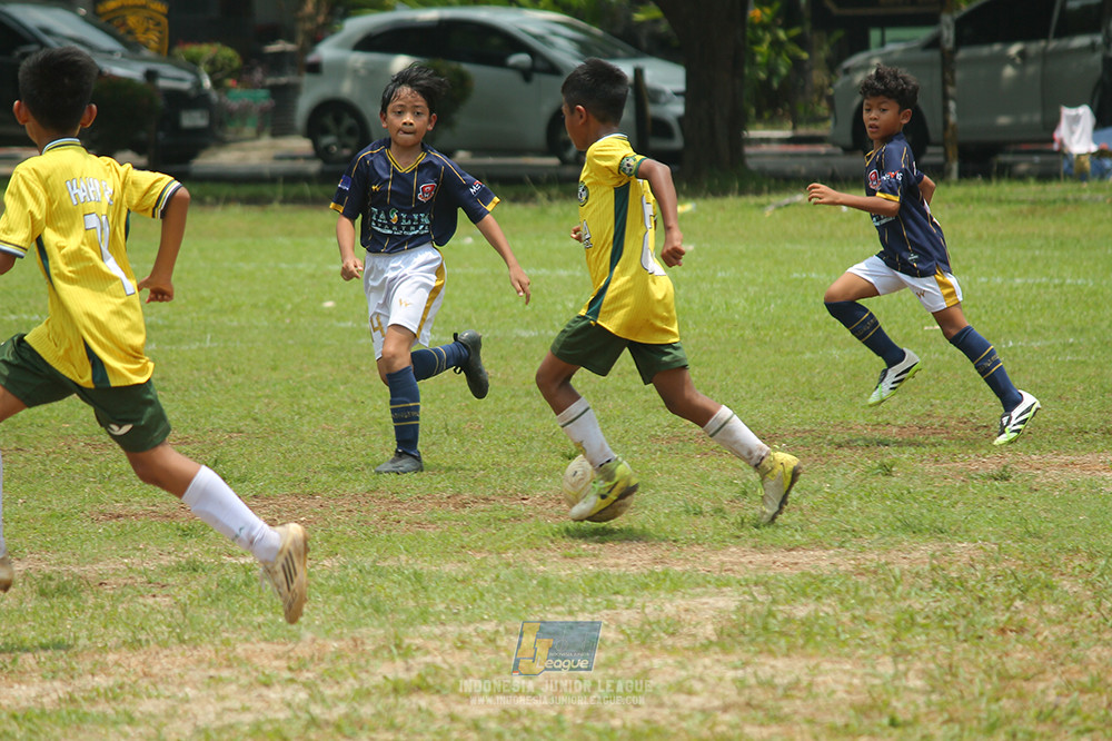 ijl big16 u10 021125 pelita jaya soccer school vs maesa pararaider white