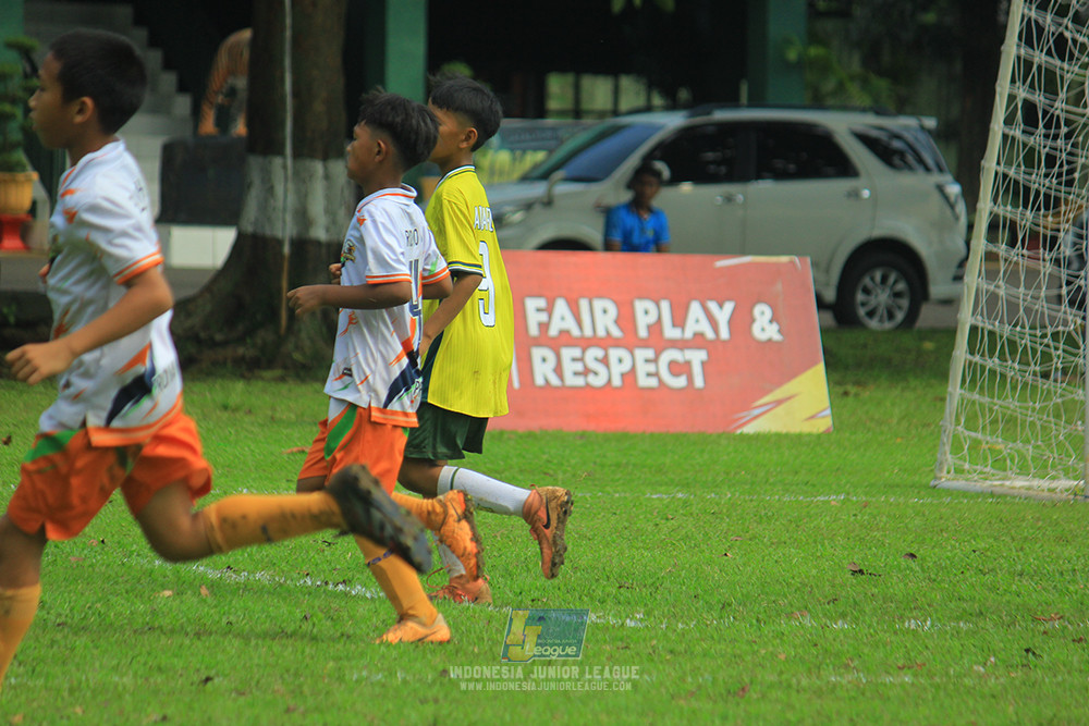 ijl big16 u10 021125 provision soccer school vs maesa pararaider white