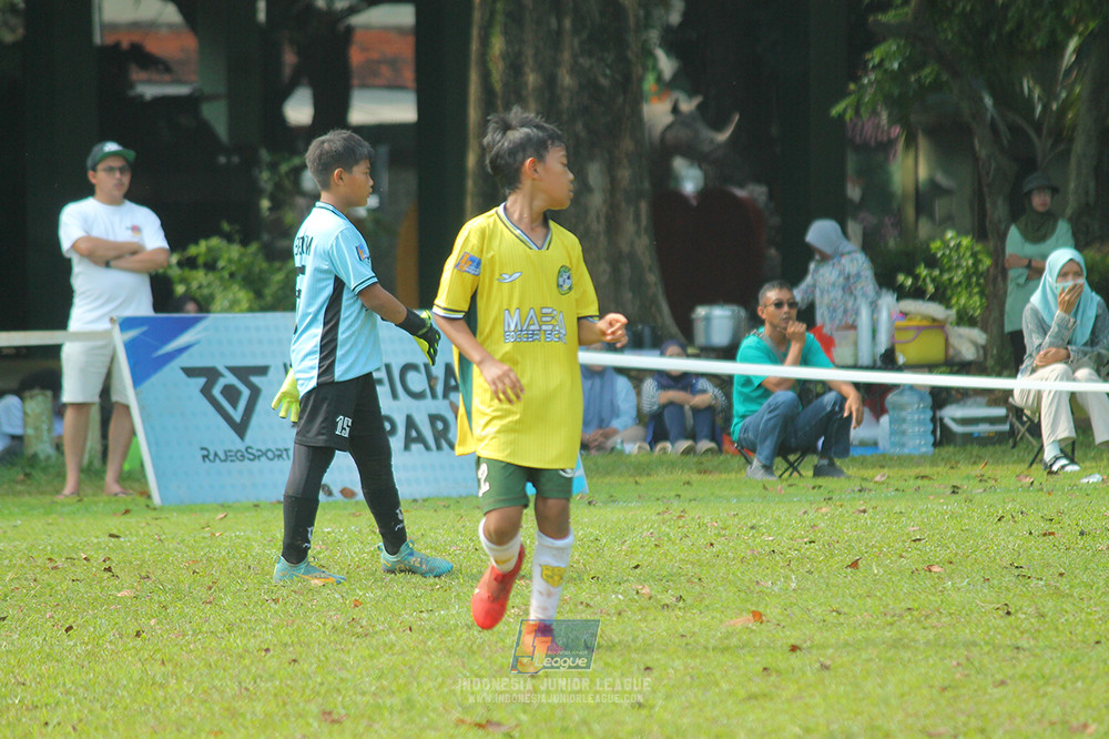 ijl big16 u10 021125 provision soccer school vs maesa pararaider white