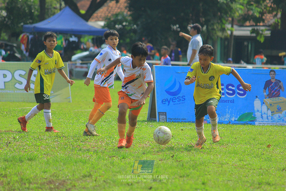 ijl big16 u10 021125 provision soccer school vs maesa pararaider white