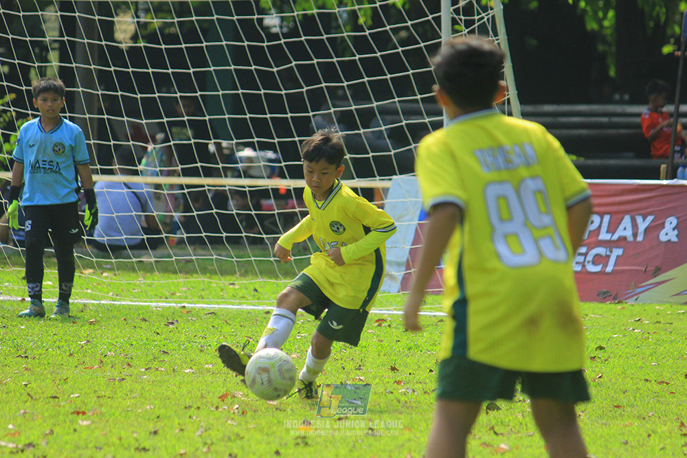 ijl big16 u10 021125 provision soccer school vs maesa pararaider white
