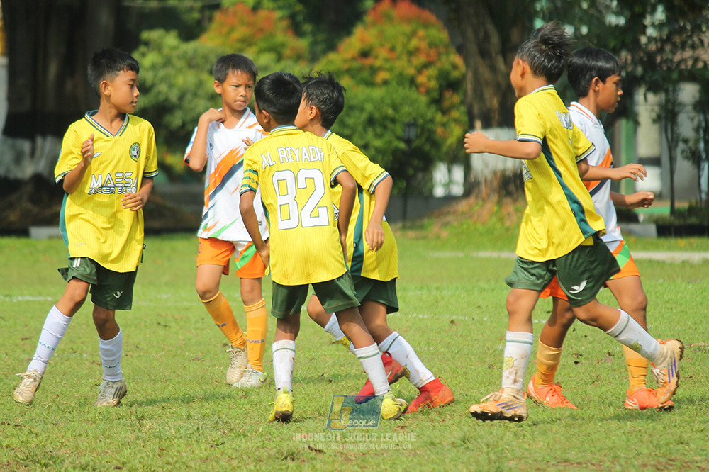 ijl big16 u10 021125 provision soccer school vs maesa pararaider white