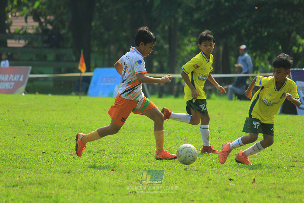 ijl big16 u10 021125 provision soccer school vs maesa pararaider white