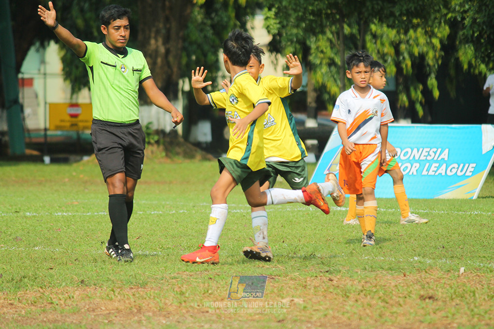 ijl big16 u10 021125 provision soccer school vs maesa pararaider white