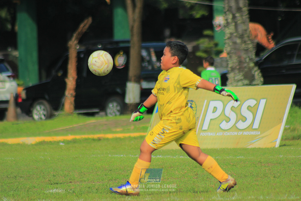 ijl big16 u10 021125 tunas harapan indah sa vs bina mandiri soccer school