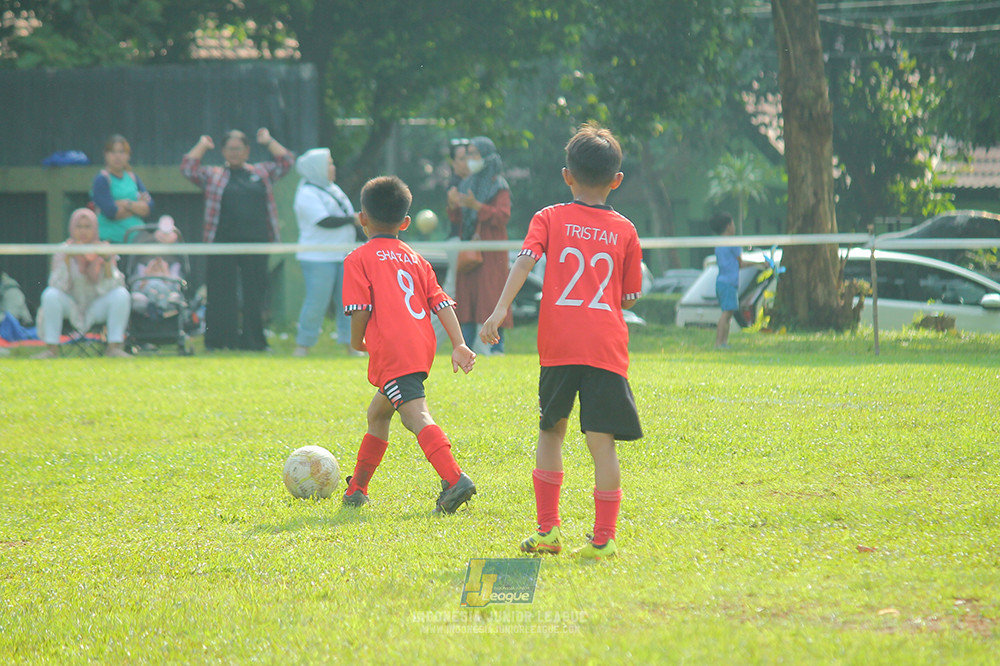 ijl big16 u10 021125 tunas harapan indah sa vs bina mandiri soccer school