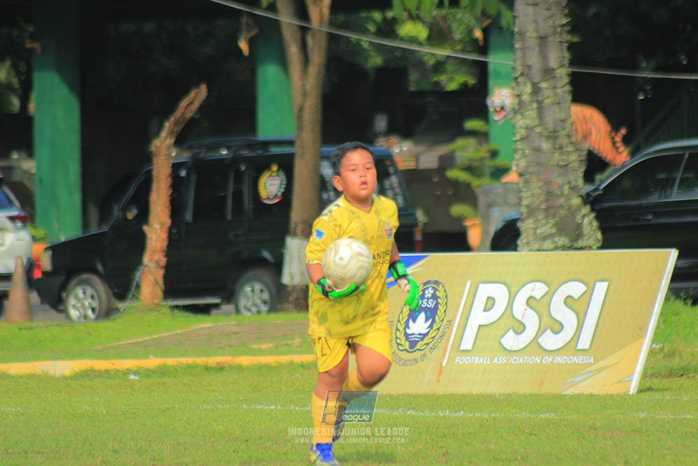 ijl big16 u10 021125 tunas harapan indah sa vs bina mandiri soccer school