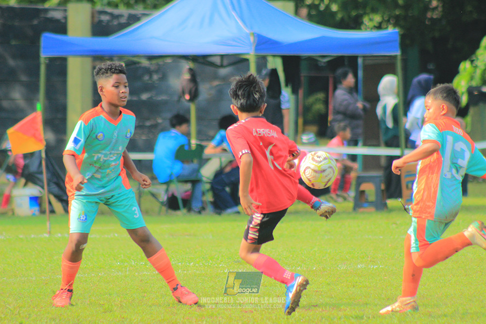 ijl big16 u10 021125 tunas harapan indah sa vs bina mandiri soccer school