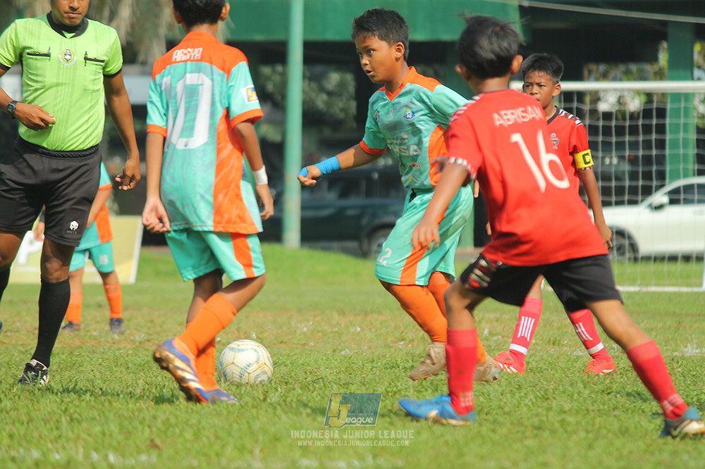 ijl big16 u10 021125 tunas harapan indah sa vs bina mandiri soccer school