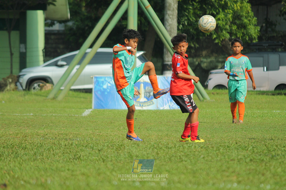 ijl big16 u10 021125 tunas harapan indah sa vs bina mandiri soccer school