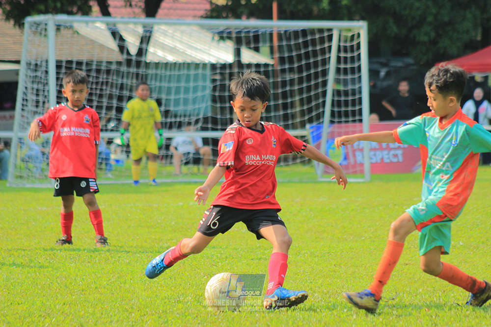 ijl big16 u10 021125 tunas harapan indah sa vs bina mandiri soccer school