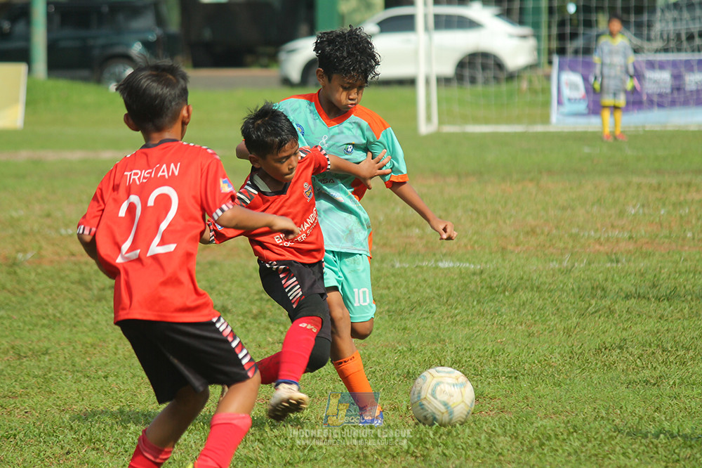 ijl big16 u10 021125 tunas harapan indah sa vs bina mandiri soccer school