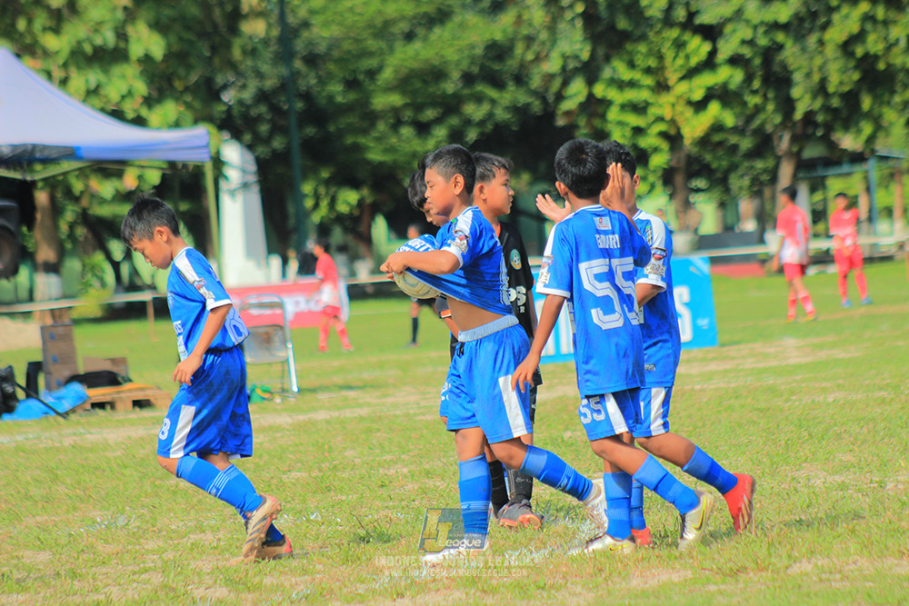 ijl big16 u12 261025 wins soccer school vs jips soccer school