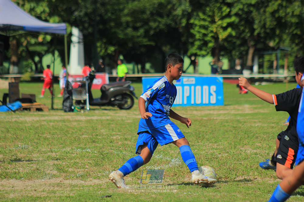 ijl big16 u12 261025 wins soccer school vs jips soccer school