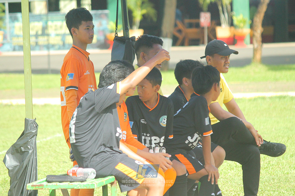 ijl big16 u12 261025 wins soccer school vs jips soccer school
