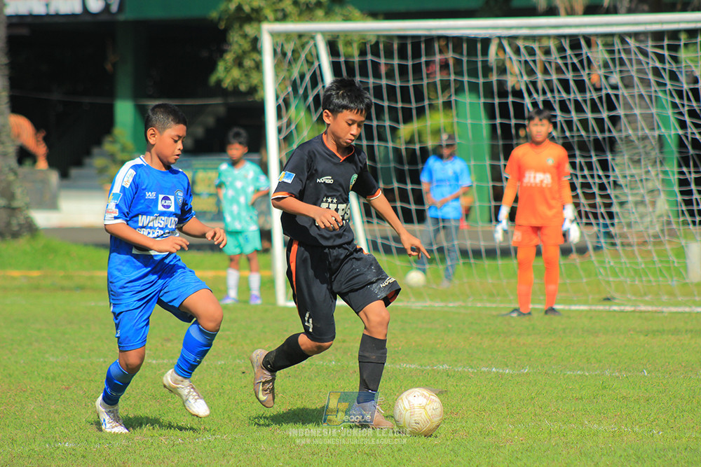 ijl big16 u12 261025 wins soccer school vs jips soccer school
