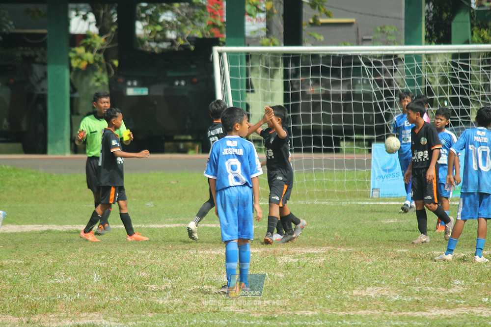 ijl big16 u12 261025 wins soccer school vs jips soccer school