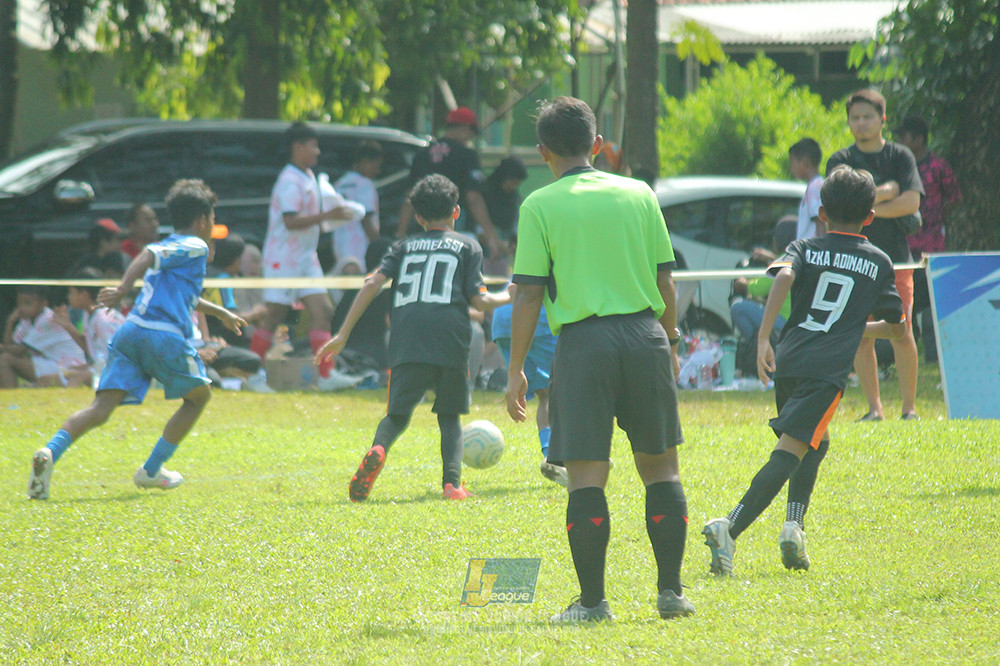 ijl big16 u12 261025 wins soccer school vs jips soccer school