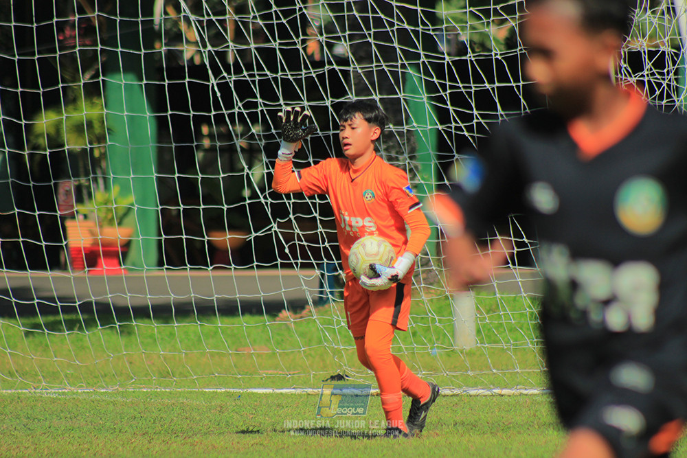 ijl big16 u12 261025 wins soccer school vs jips soccer school