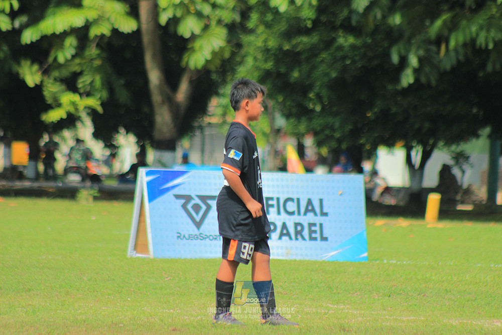 ijl big16 u12 261025 wins soccer school vs jips soccer school